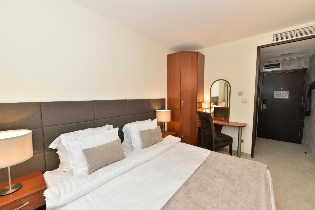 Art Plaza Hotel Sofia Ngoại thất bức ảnh