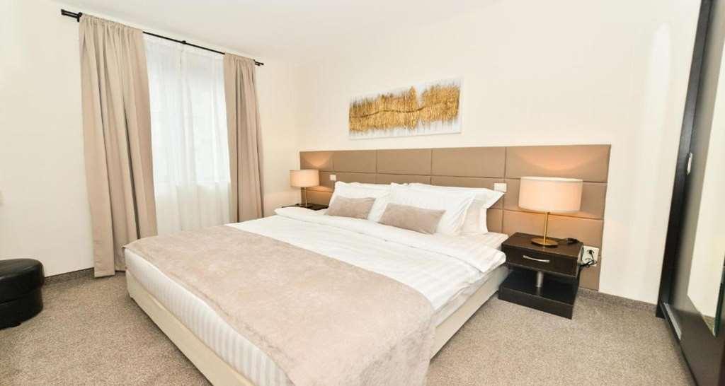 Art Plaza Hotel Sofia Phòng bức ảnh