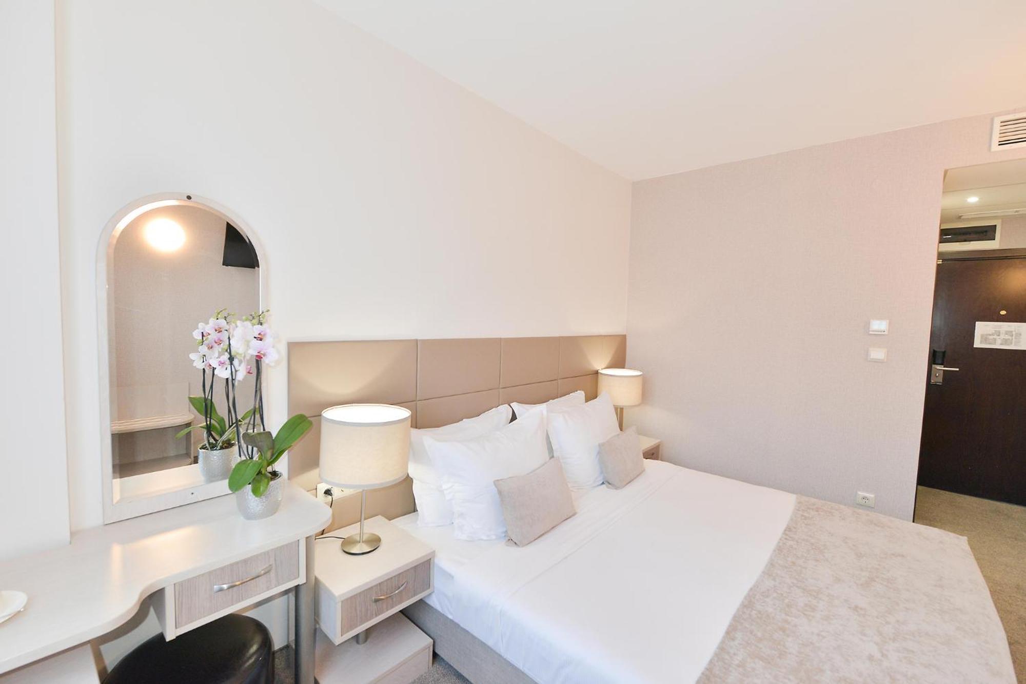 Art Plaza Hotel Sofia Ngoại thất bức ảnh